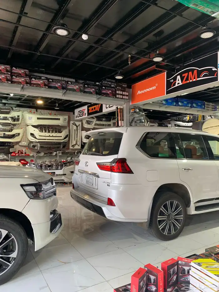 لكزس جيب LX570 ترهيم تعديل تحويل بودي كت شبك وجهة لكزس جديد 4