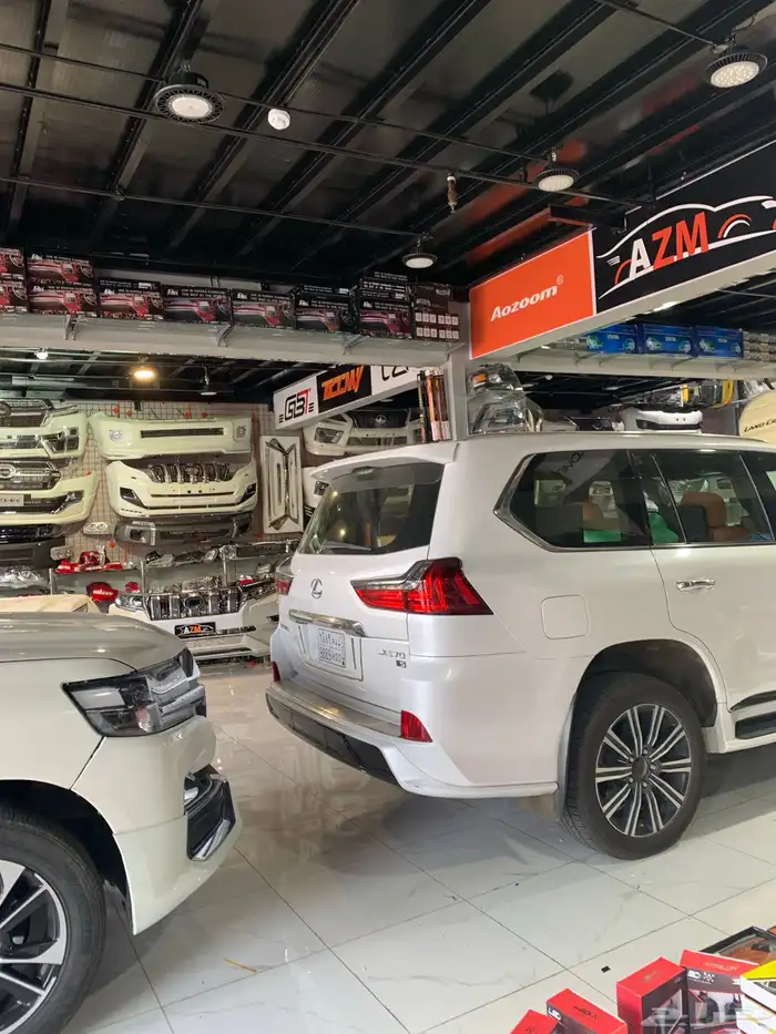 لكزس جيب LX570 ترهيم تعديل تحويل بودي كت شبك وجهة لكزس جديد 5