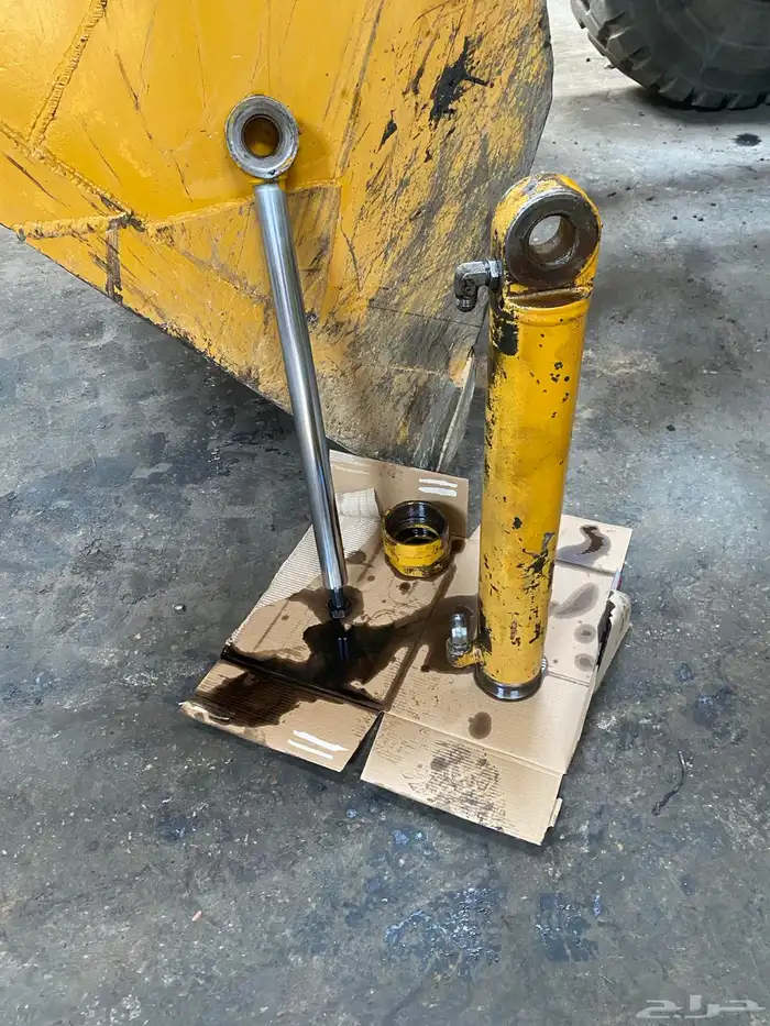 صبانة المعدات شيولات وغرها 8