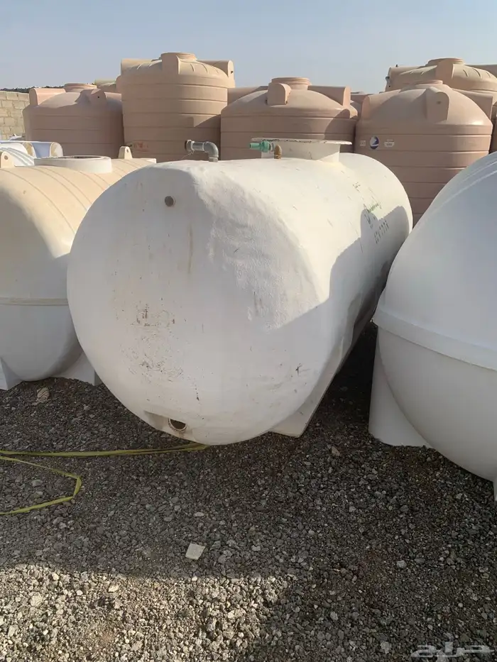 عرض خزانات مستعمل للبيع فيبر اربع طبقات بسعر مناسب جدا 6