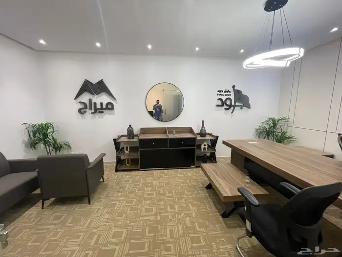 احرف زنكور وجهات كلادينج واستالس اكريلك 17