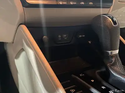 توسان 2018 محرك 2000 ( مخزن ) مباع 24