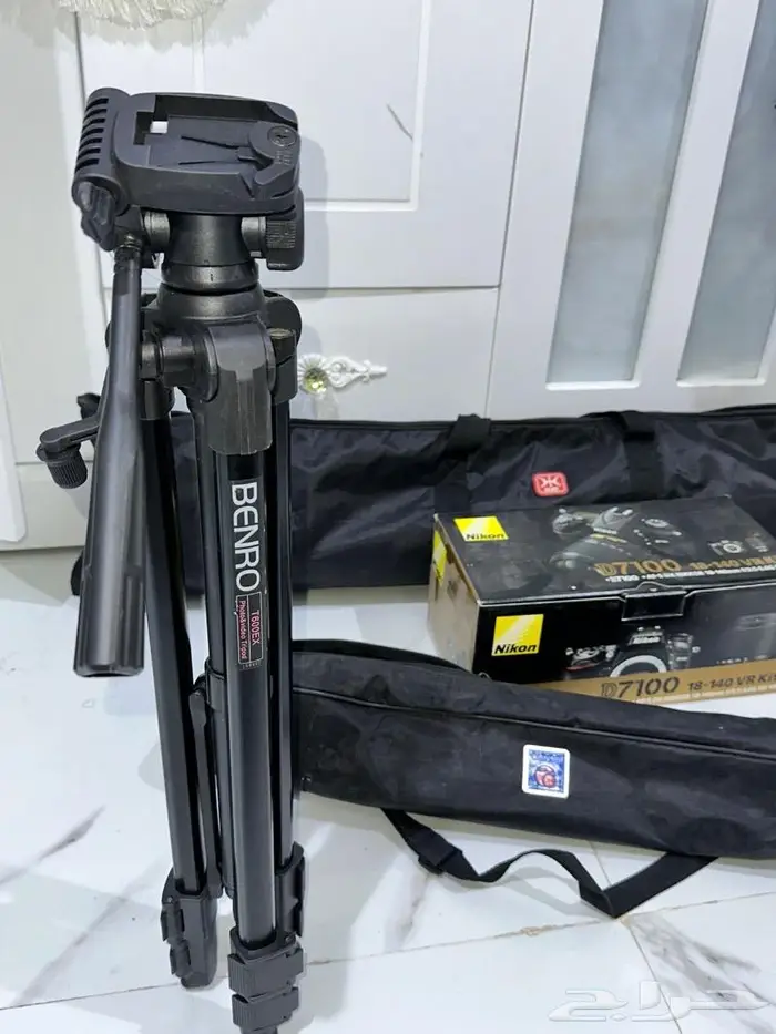 كاميرا نيكون D7100 نظيفه خاليه من العيوب 7