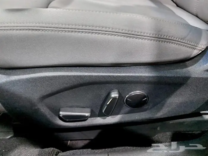 فورد تورس امبيانتي 2022 6