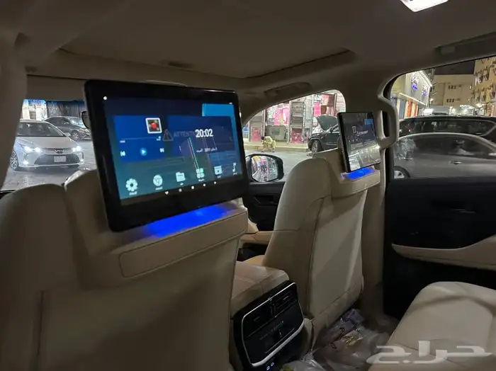 شاشات مراتب جيب لاندكروزر VXR وكاله 2023 2024 1