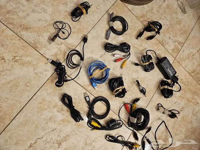 جميع الأسلاك ب 80 ريال 1