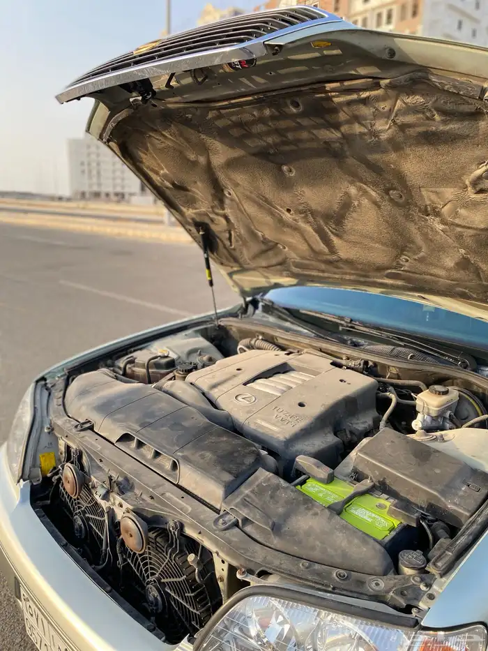 لكزس 400 سعودي موديل 1998 مالك ثالث 69