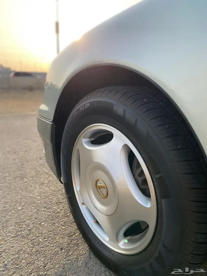 لكزس 400 سعودي موديل 1998 مالك ثالث 65