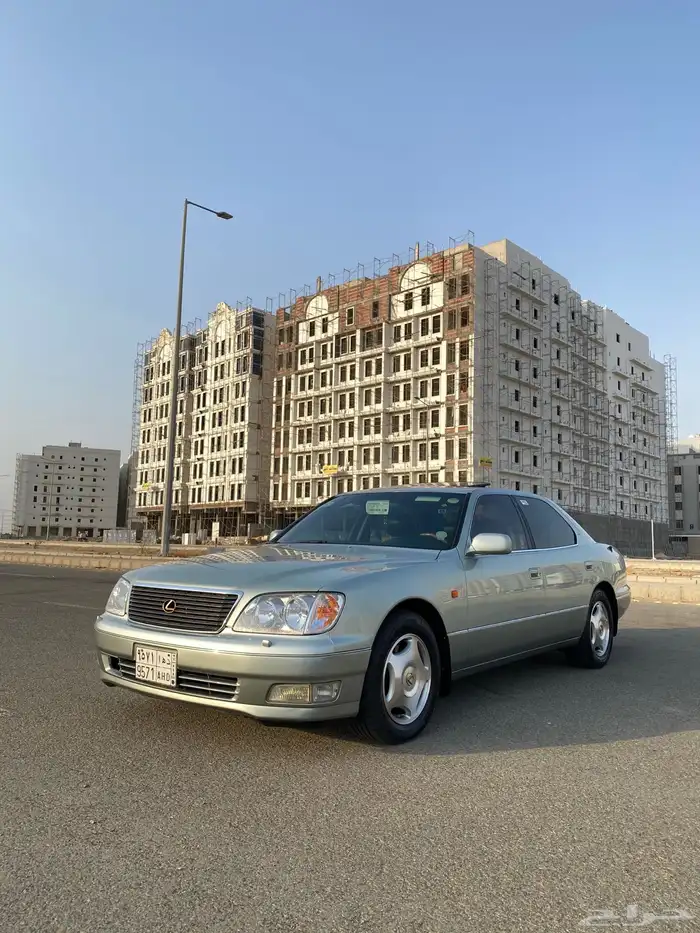 لكزس 400 سعودي موديل 1998 مالك ثالث 0