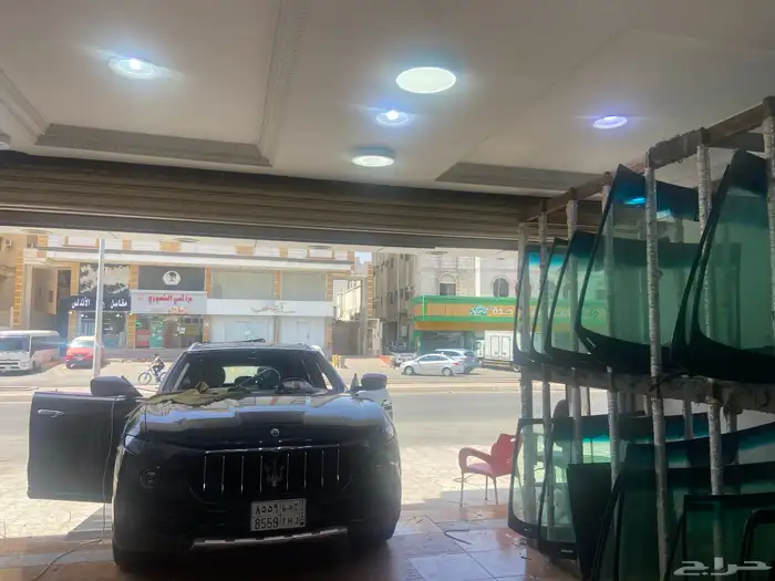 المملكه لجميع نواع زجاج اوقزاز السيارات وخدمه تركيب للمنزل 7