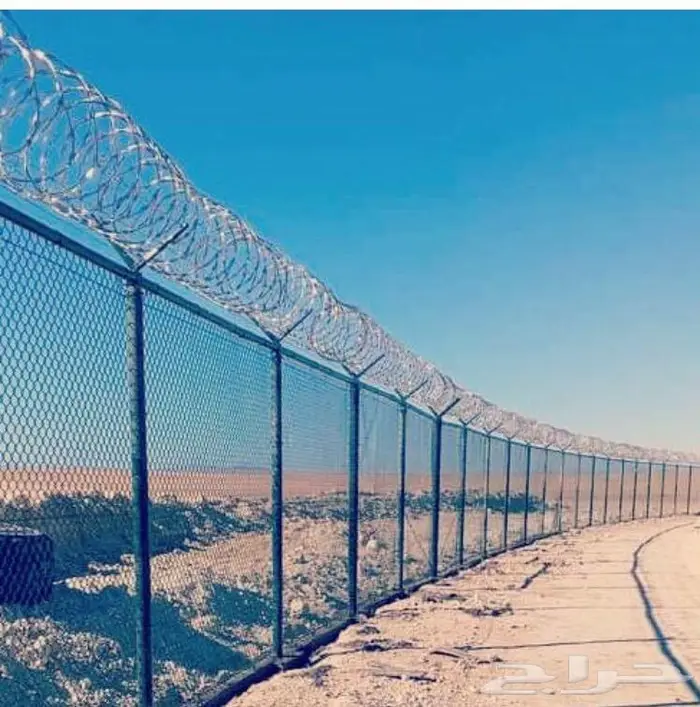 نعمل في تركيب السياج الشبوك تشبيك المزارع والمحميات وغيرها 2