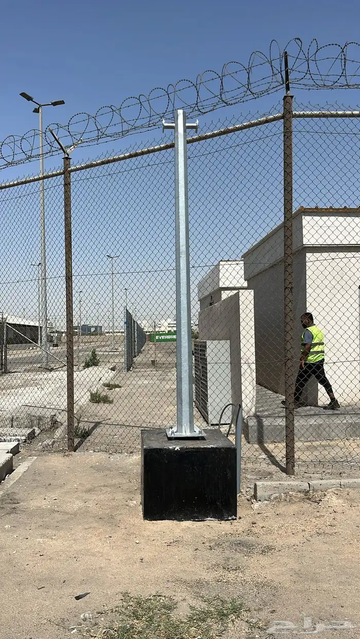 اعمدة انارة 33