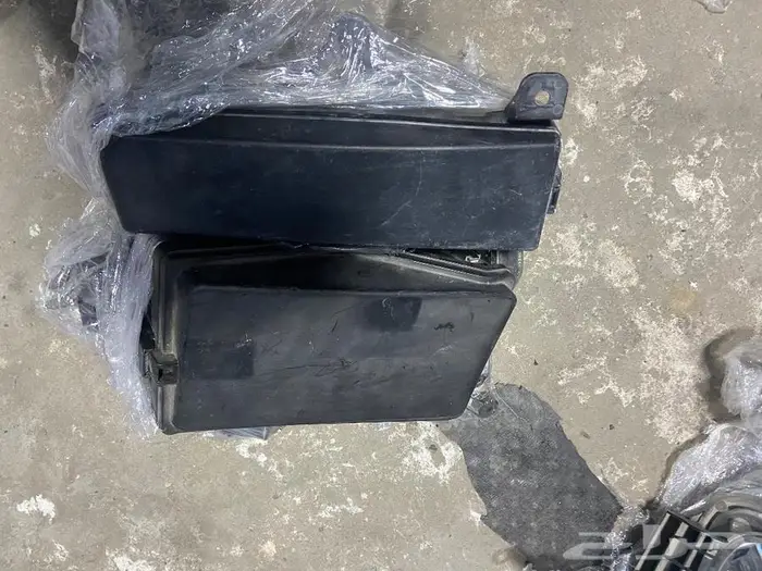 قطع غيار لكزس GS من 2005 إلى 2011 8