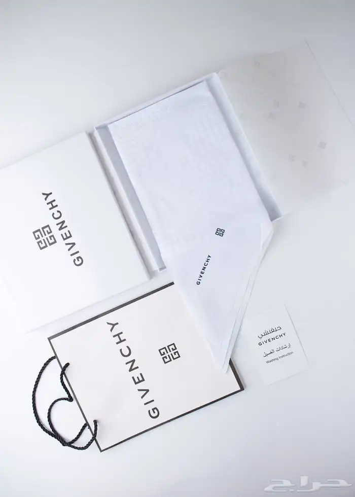 شماغ ماركة 8