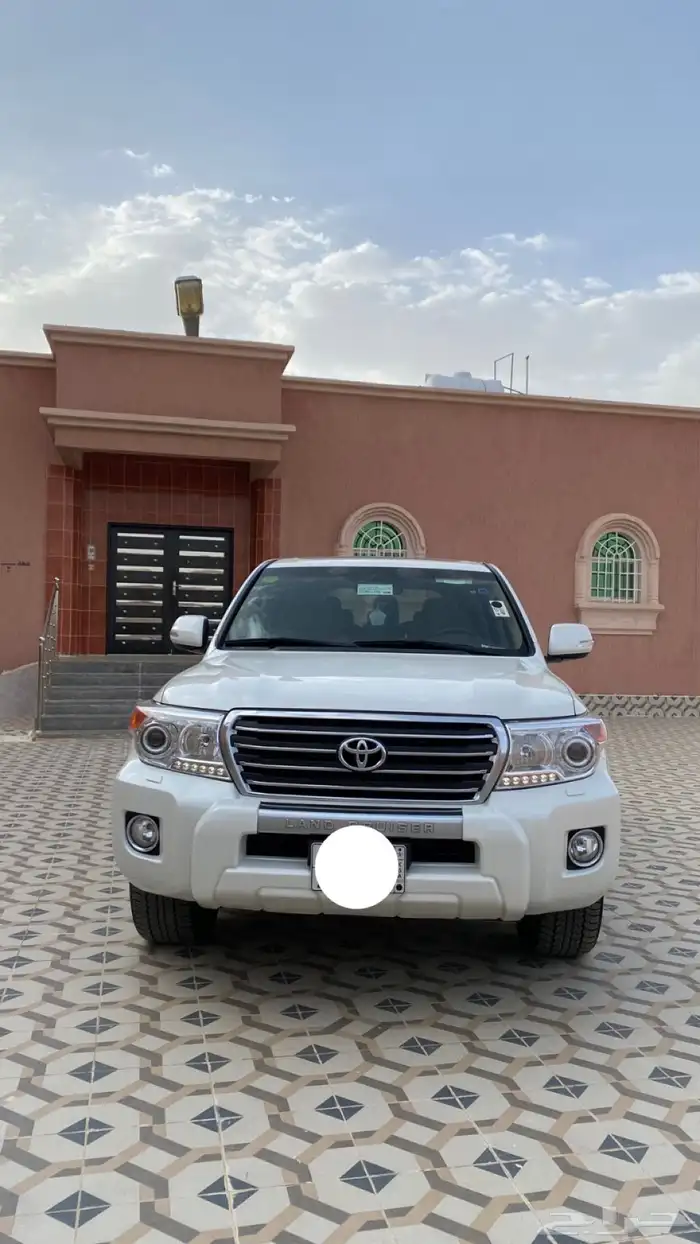 للبيع صالون مخزن 38