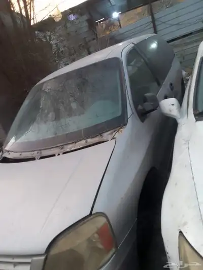 قطع غيار فورد فري ستار 2