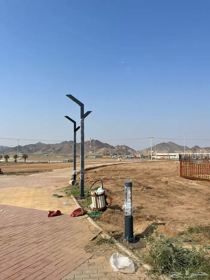 أعمدة إنارة 10