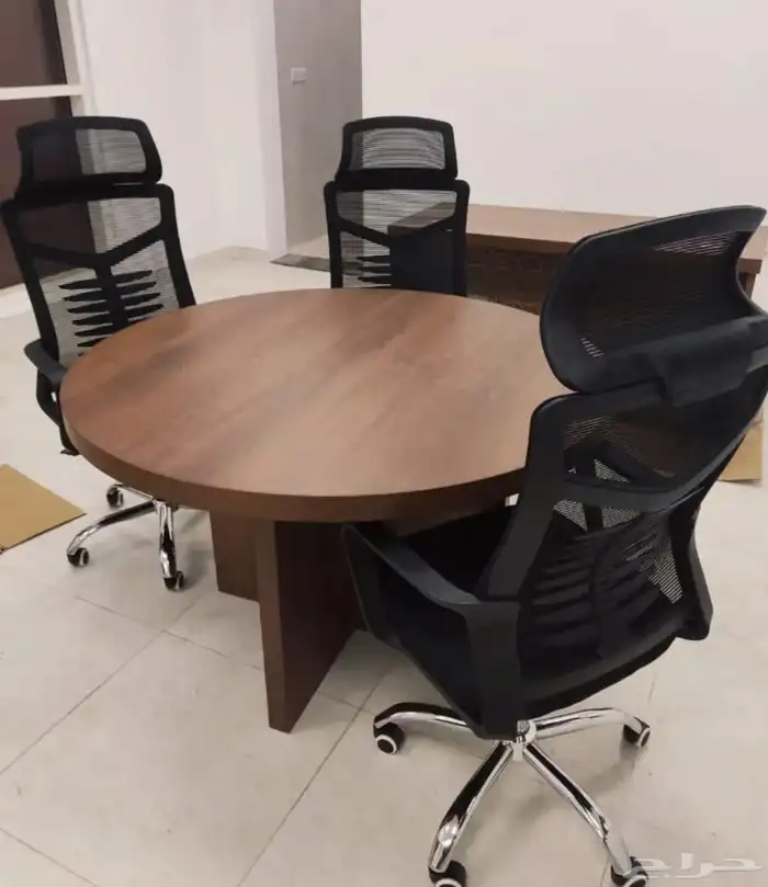 طاولة اجتماع مكاتب 3