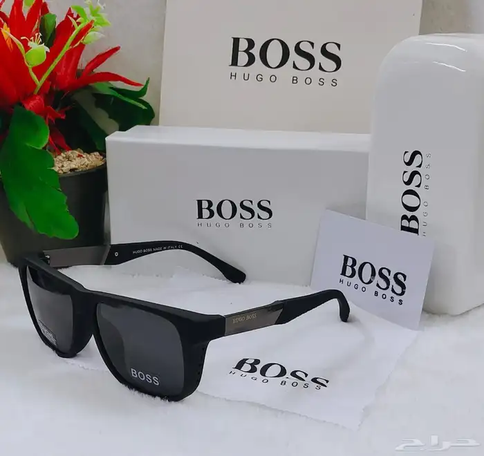 نظارة BOSS درجة اولى مع ملحقاته 1
