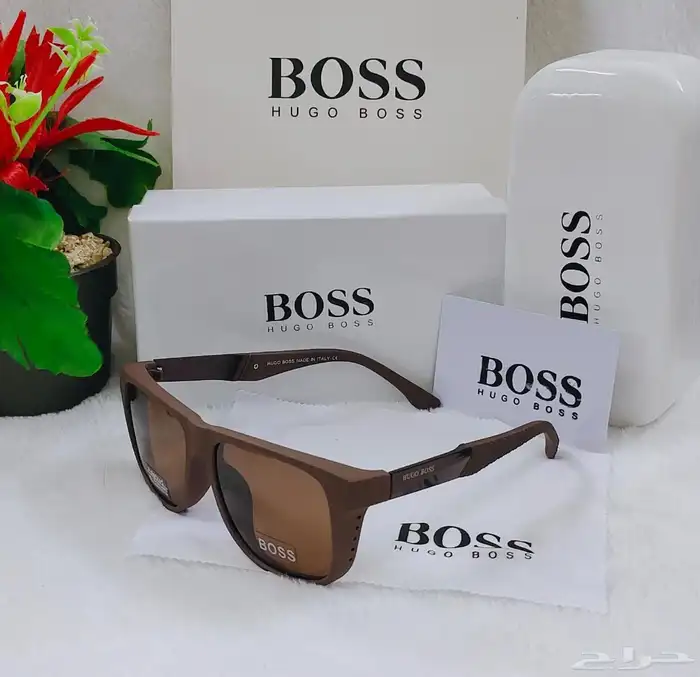 نظارة BOSS درجة اولى مع ملحقاته 0