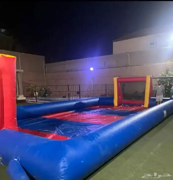 ملعب صابوني وكور التصادم للإيجار 3