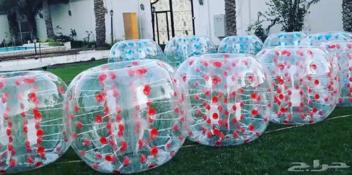 ملعب صابوني وكور التصادم للإيجار 1