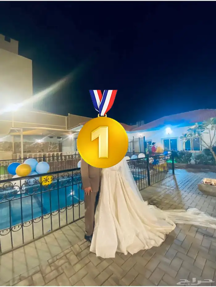 مسبح راحة واستراحة وشاليه وملعب كرة قدم 0