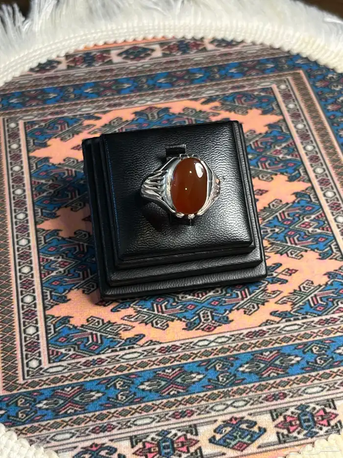 خواتم بحجار عقيق يمنيه اصليه على الشرط 10