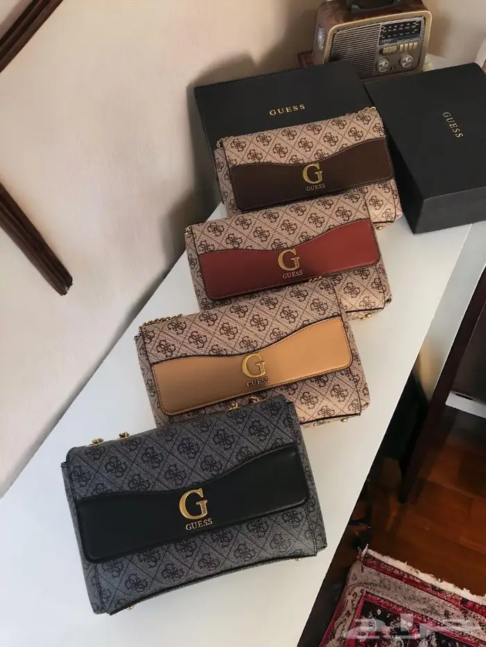 شنط و شوزات هاي كوالتير ماستر 23