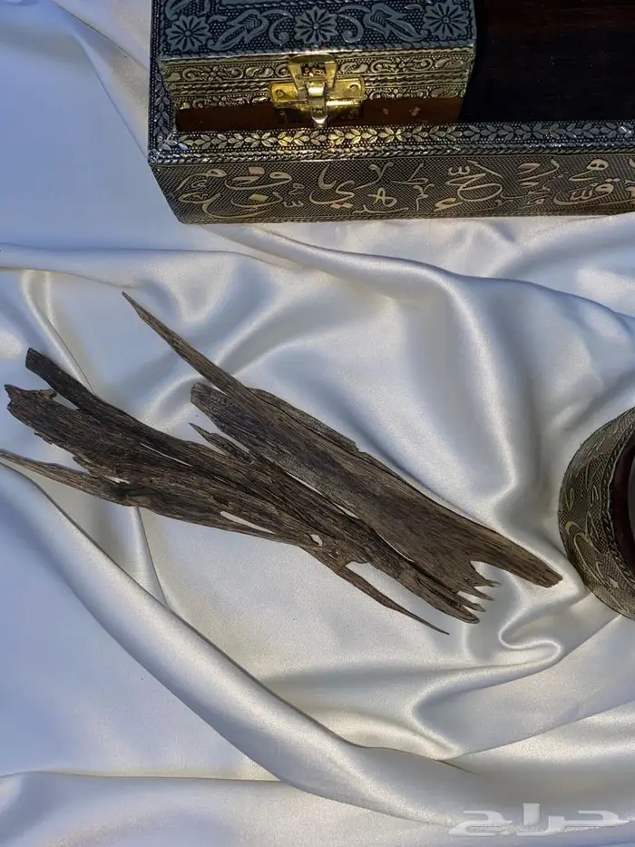 عود هندي للبيع 2