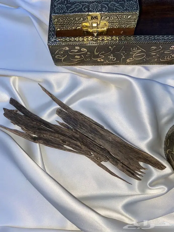 عود هندي للبيع 3