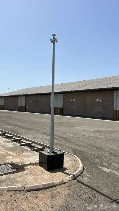 أعمدة إنارة 13