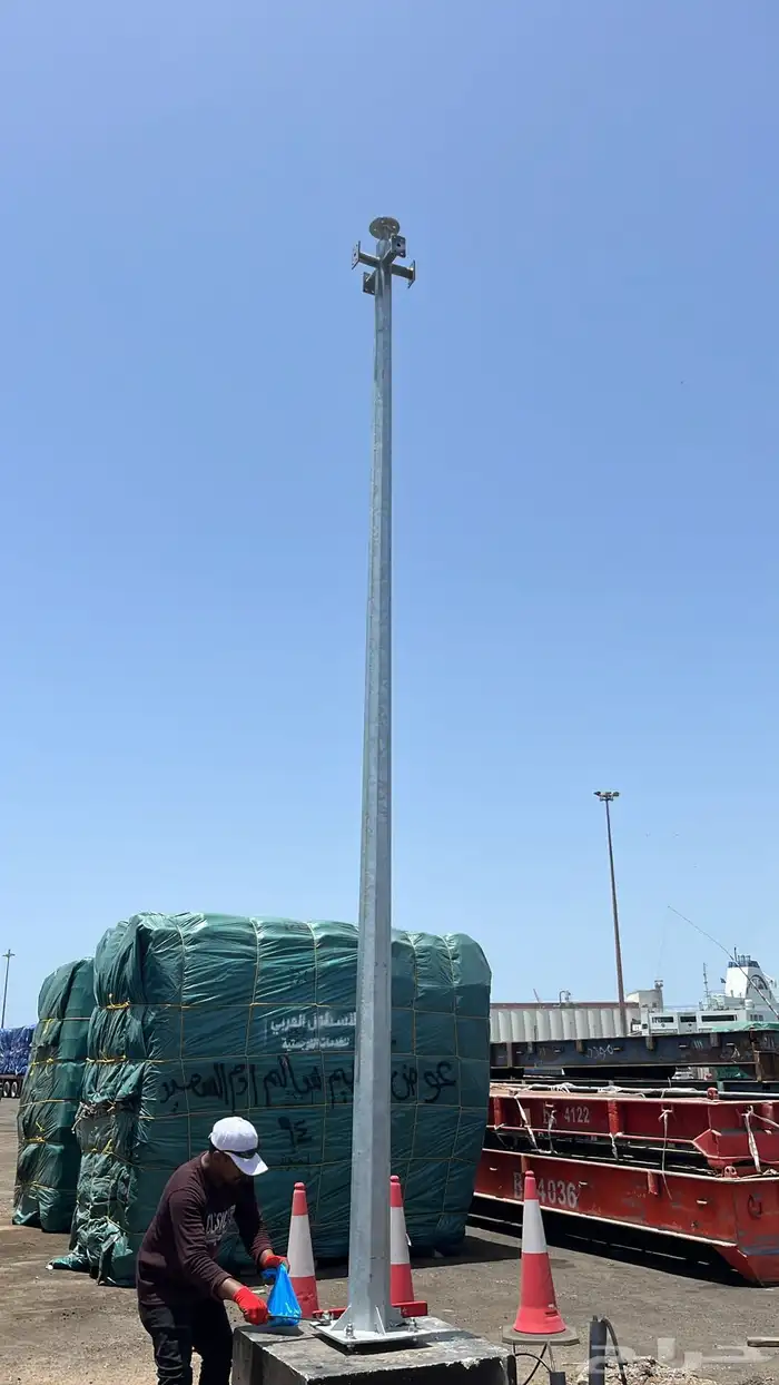 أعمدة إنارة 14