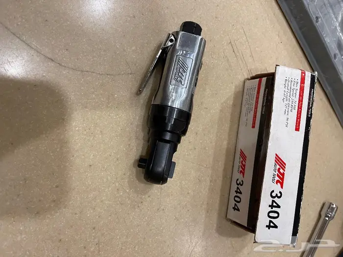 مفتاح ربط من المعدن يعمل بالهواء 2