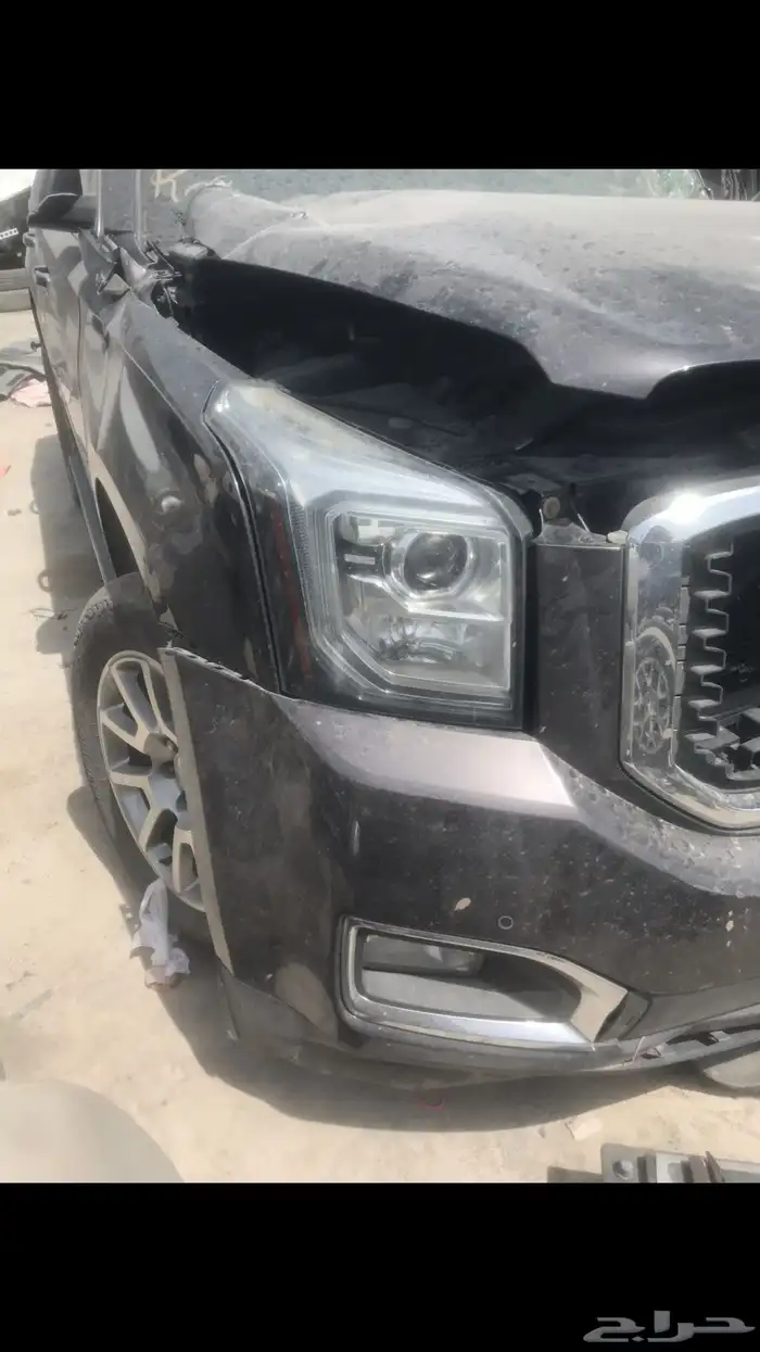 يوكن دينالي موديل 2018 تشليح  بيع قطع غيار فقط 1