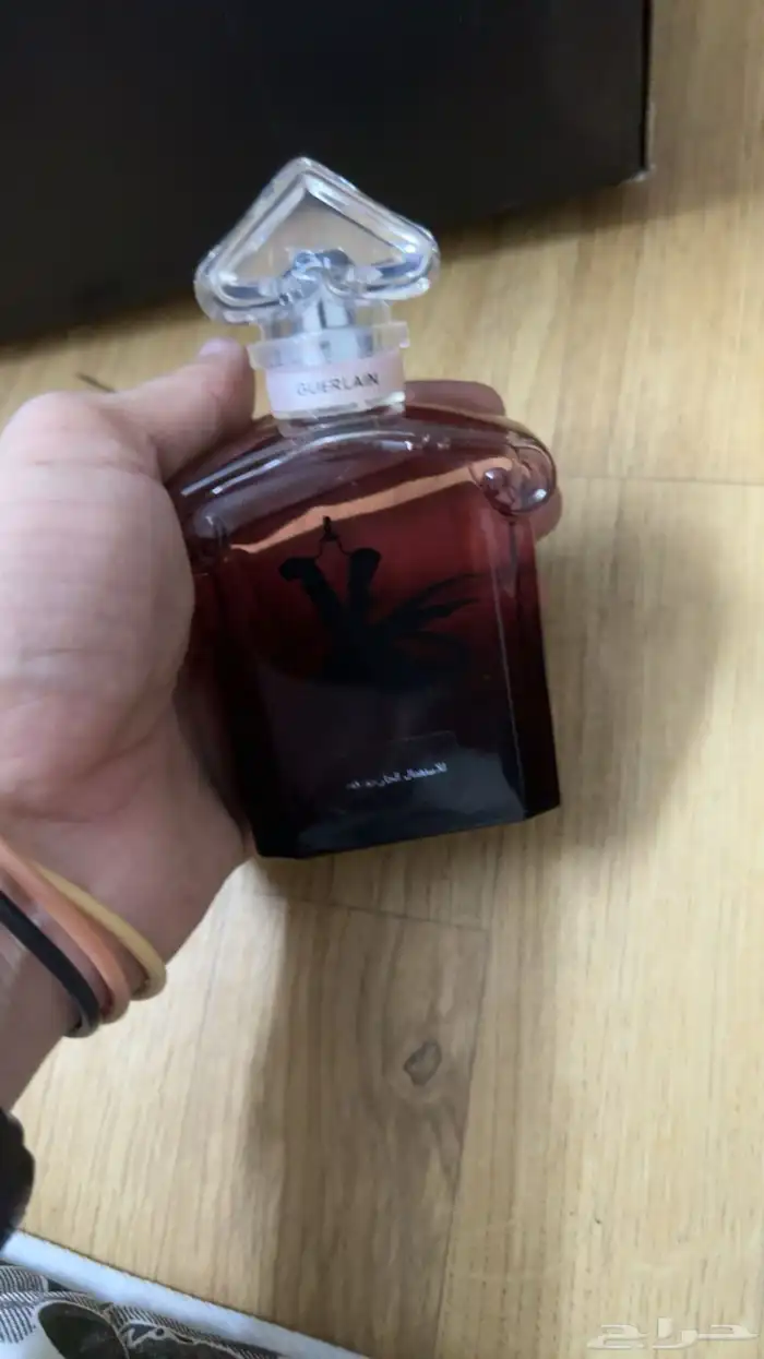 كلها عطورت اصليه جمله جمله نبيع حبه بسعر جمله زباين 22