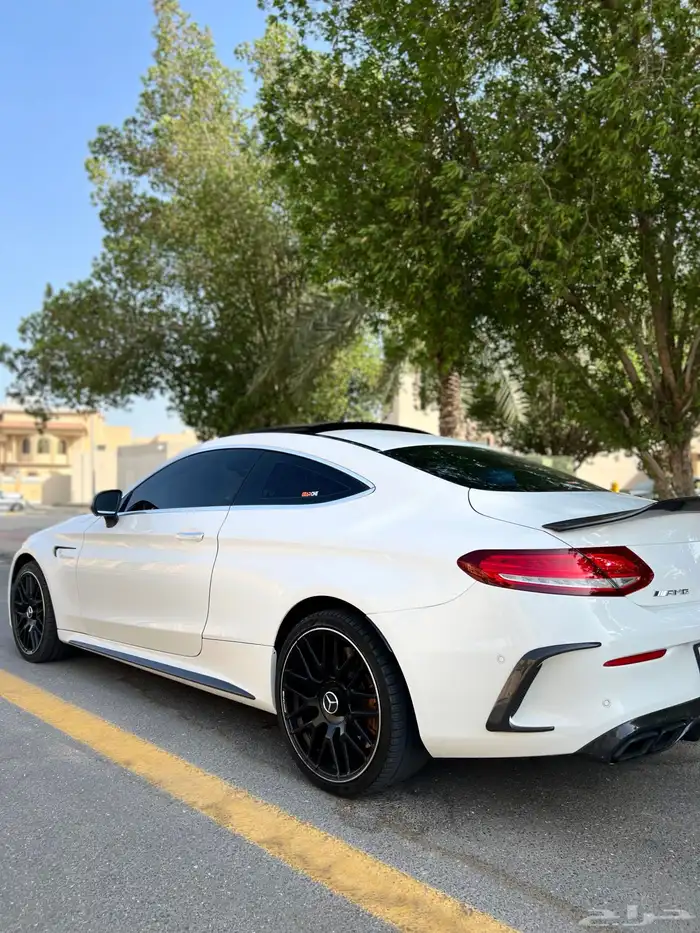 مرسيدس C63 كوب 2018 ادشن ون فل كاربون وكالة ( تم البيع ) . 7