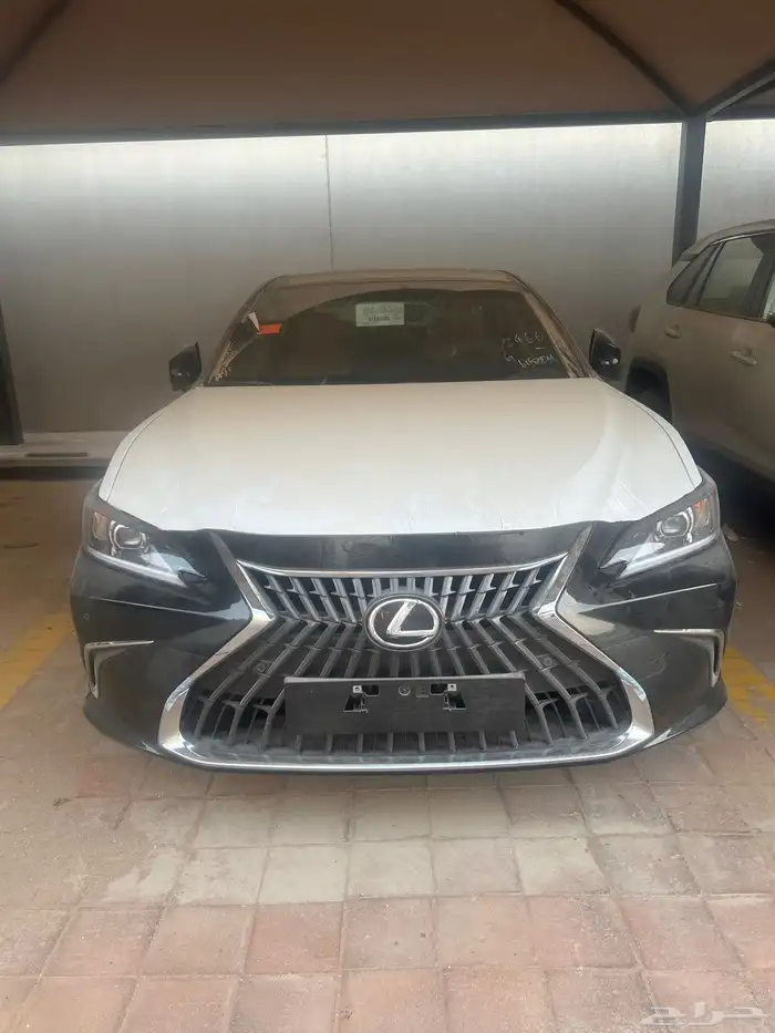 لكزس ES250 AA سعودي عبداللطيف جميل 2025 0