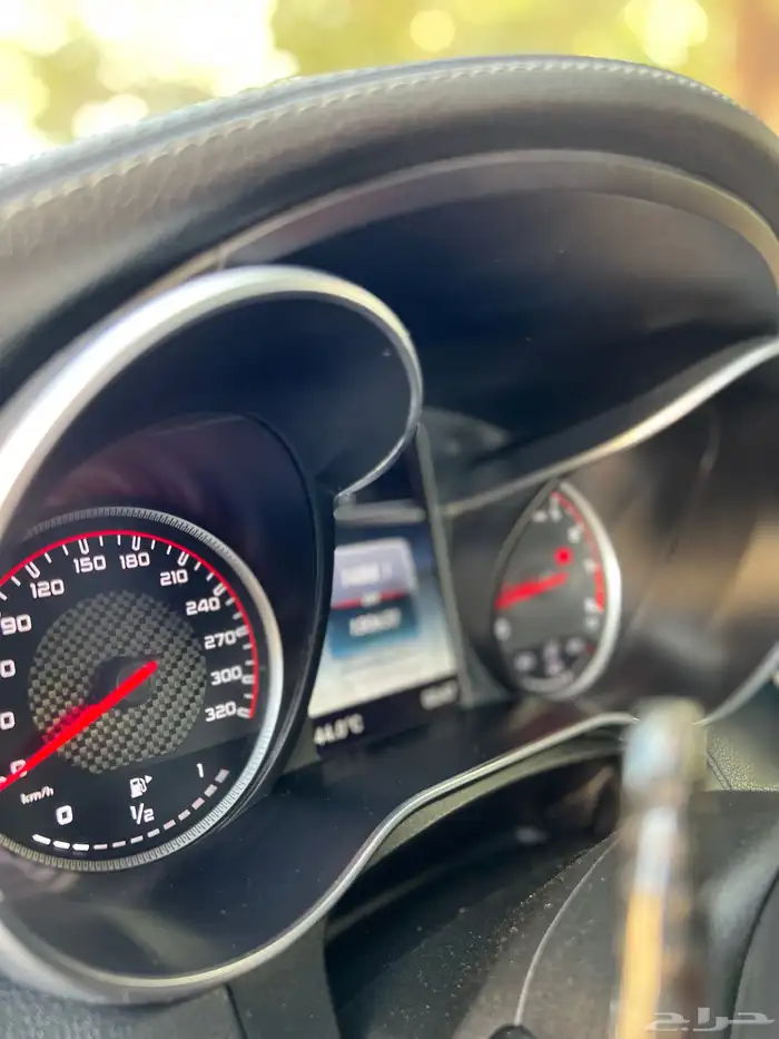 مرسيدس C63 كوب 2018 ادشن ون فل كاربون وكالة ( تم البيع ) . 16
