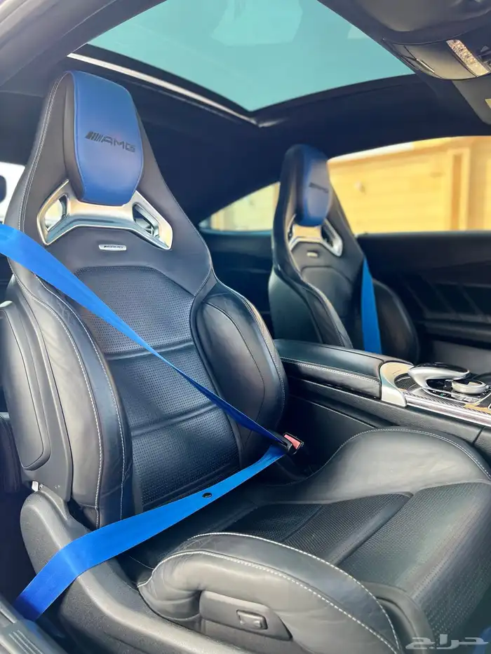 مرسيدس C63 كوب 2018 ادشن ون فل كاربون وكالة ( تم البيع ) . 35