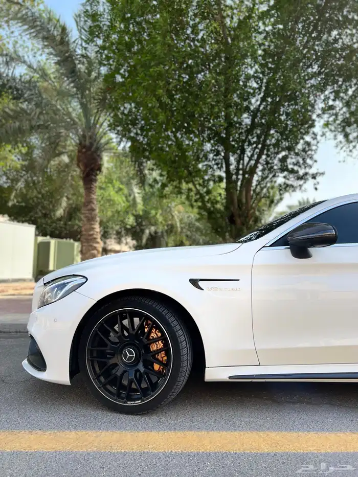 مرسيدس C63 كوب 2018 ادشن ون فل كاربون وكالة ( تم البيع ) . 3