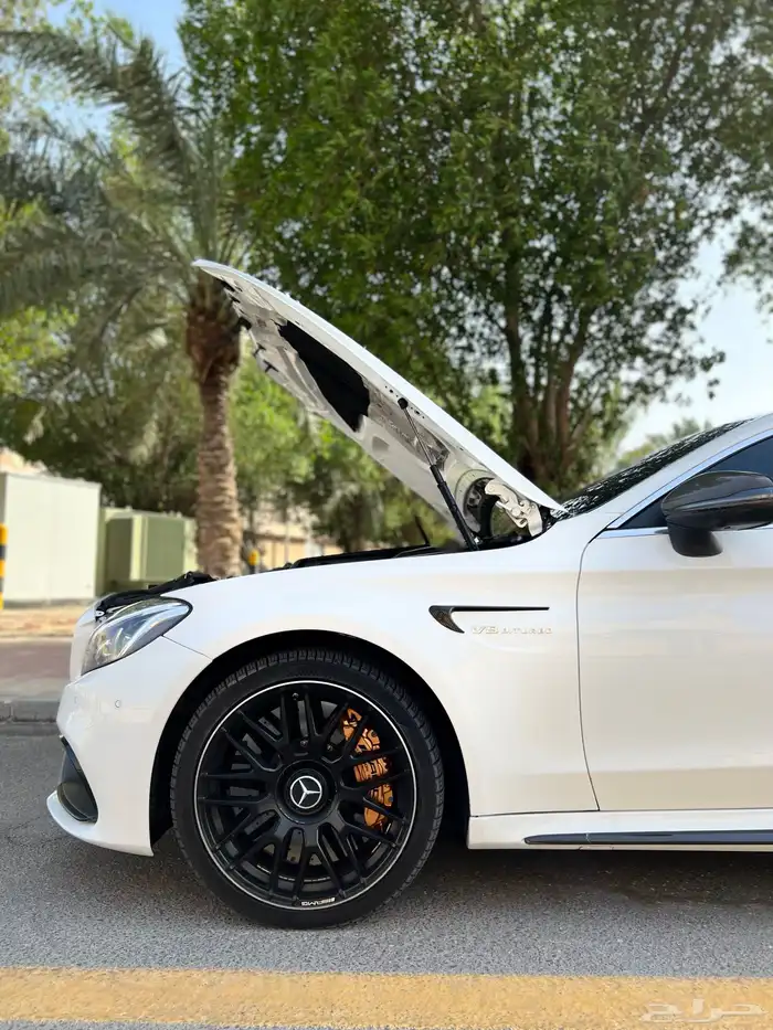 مرسيدس C63 كوب 2018 ادشن ون فل كاربون وكالة ( تم البيع ) . 39
