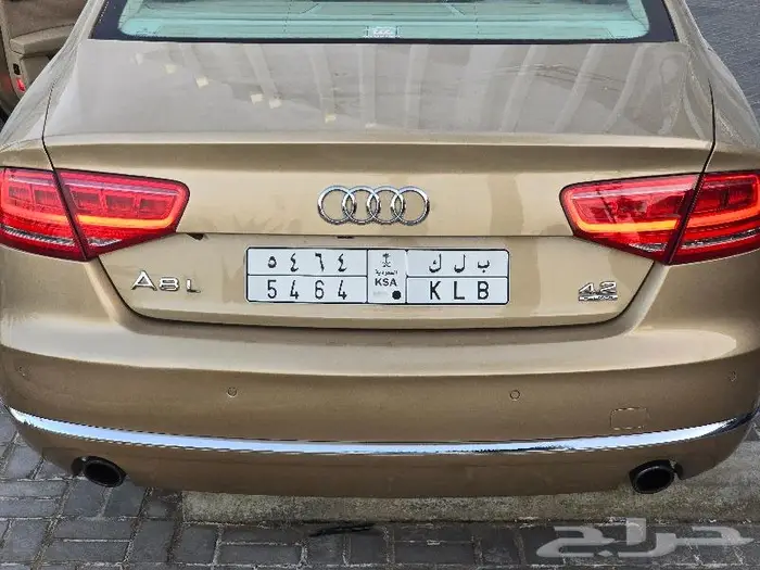اودي A8 2012 قطع غيار تشليح 10