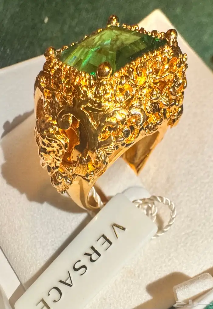 فرزاتشي VERSACE نظارات خواتم أساور سلاسل 30