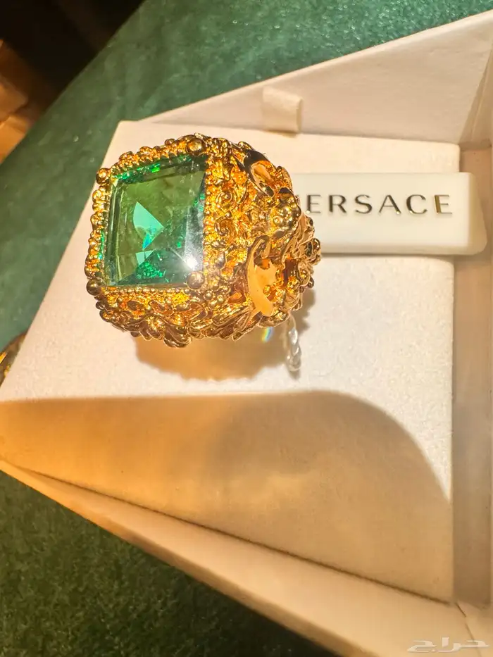 فرزاتشي VERSACE نظارات خواتم أساور سلاسل 34