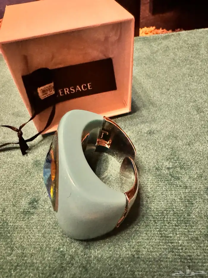 فرزاتشي VERSACE نظارات خواتم أساور سلاسل 56