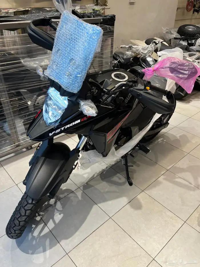 سوزوكي ادفنشر V-strom 250 0