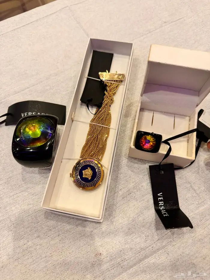 فرزاتشي VERSACE نظارات خواتم أساور سلاسل 12