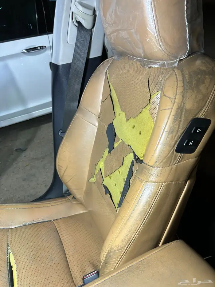 تنجيد مقاعد لكزس 12