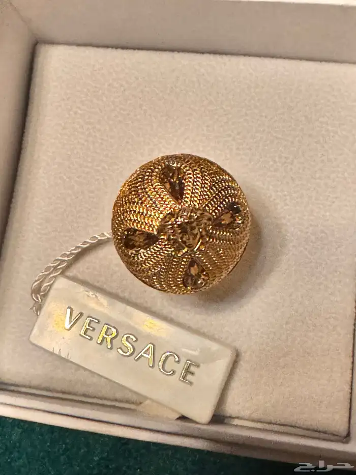 فرزاتشي VERSACE نظارات خواتم أساور سلاسل 36